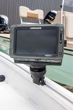 Railblaza HEXX Track Mount 45 mit Echolot