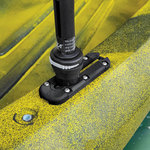 Railblaza Kayak Expanda Track montiert auf einem Kayak.